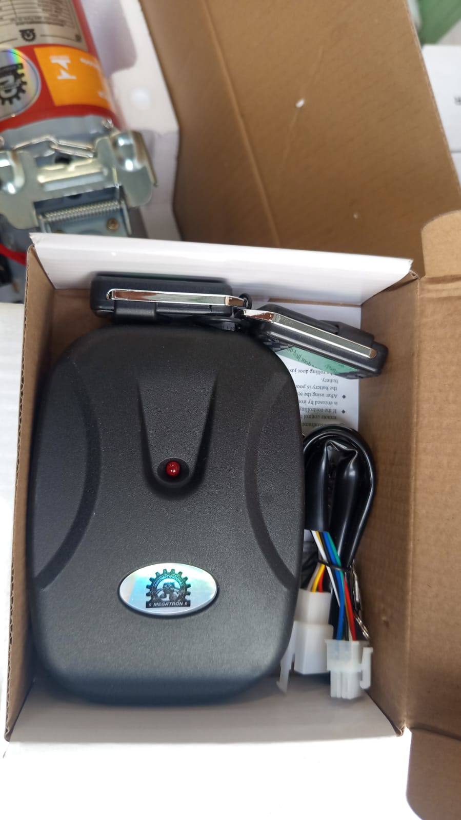 Kit central de comando para portão eletrônico automático com 2 controles remotos